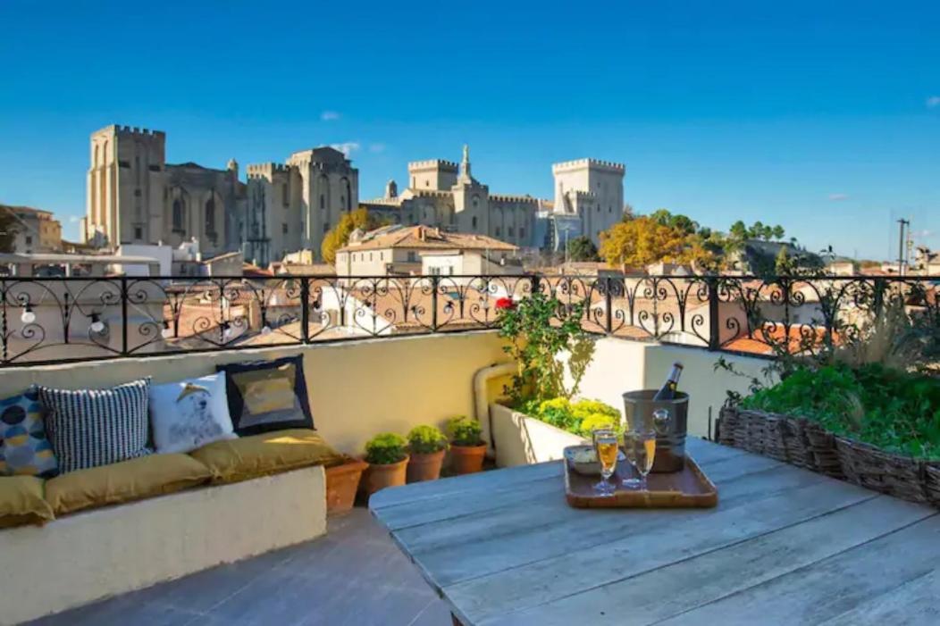 Magnifique Appartement De Charme Avec Vue Sur Le Palais Des Papes A Avignon Wifi Gratuit 외부 사진